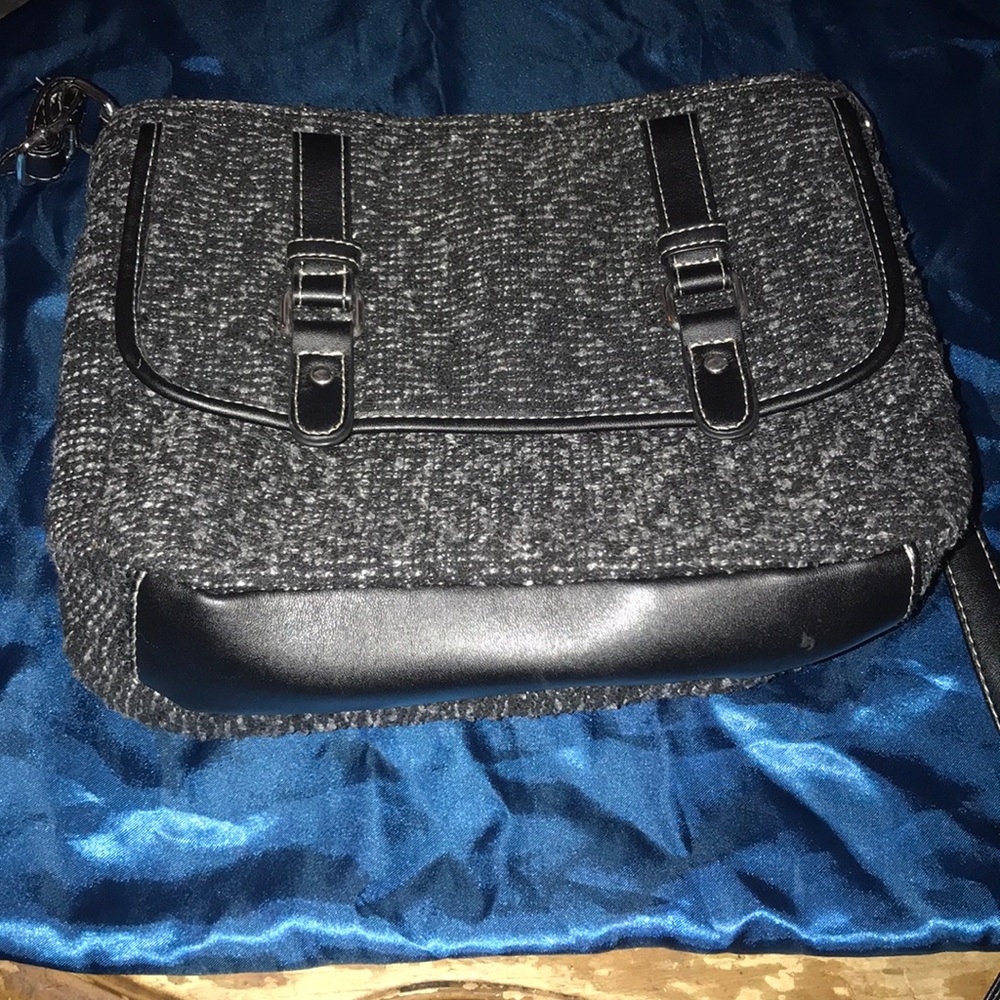 Black purse